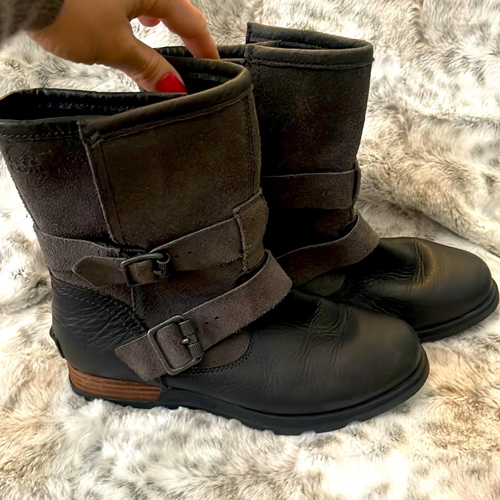 Sorel Moto Boots